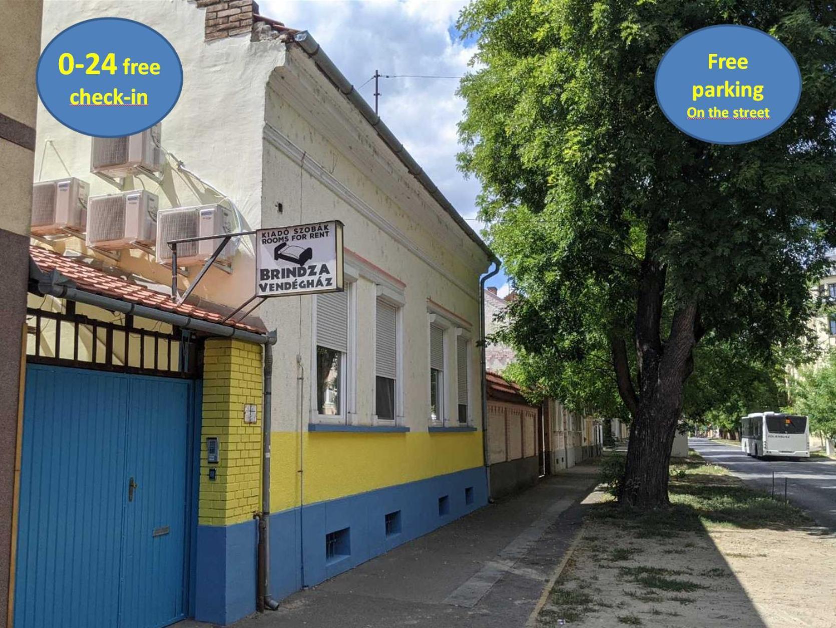 Brindza Vendeghaz Hotel Seghedin Exterior foto